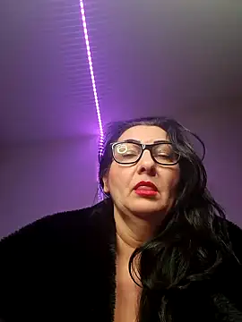Snapshot of Genoveva73sexy chatting on 12-28-24, 09:08 Genoveva73sexy online show from 12-28-24, 09:08