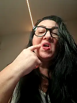 Snapshot of Genoveva73sexy chatting on 01-01-25, 11:18 Genoveva73sexy online show from 01-01-25, 11:18