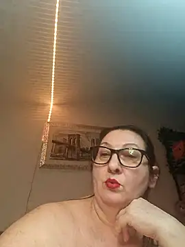 Snapshot of Genoveva73sexy chatting on 02-19-25, 06:54 Genoveva73sexy online show from 02-19-25, 06:54