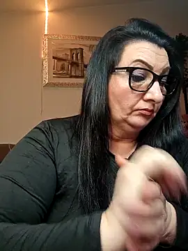 Snapshot of Genoveva73sexy chatting on 03-09-25, 01:14 Genoveva73sexy online show from 03-09-25, 01:14
