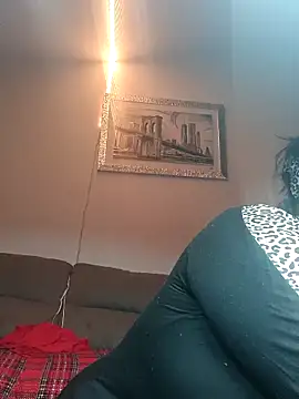 Snapshot of Genoveva73sexy chatting on 03-22-25, 06:25 Genoveva73sexy online show from 03-22-25, 06:25
