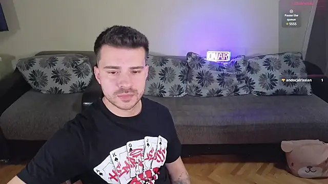 Snapshot of JohnnyStepBro chatting on 12-11-24, 08:28 JohnnyStepBro online show from 12-11-24, 08:28