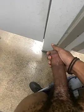 Snapshot of zeekBbc chatting on 12-11-24, 08:07 zeekBbc online show from 12-11-24, 08:07