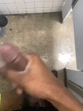 Snapshot of zeekBbc chatting on 01-11-25, 08:54 zeekBbc online show from 01-11-25, 08:54