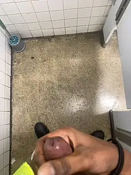 Snapshot of zeekBbc chatting on 01-22-25, 06:52 zeekBbc online show from 01-22-25, 06:52