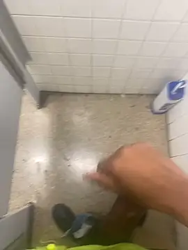 Snapshot of zeekBbc chatting on 02-04-25, 07:00 zeekBbc online show from 02-04-25, 07:00