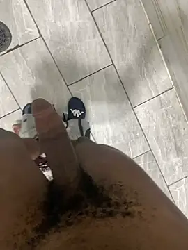 Snapshot of zeekBbc chatting on 02-26-25, 01:00 zeekBbc online show from 02-26-25, 01:00