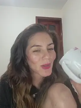 Hanny 24 online show from 10-15-25, 03:17