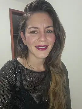 Hanny 24 online show from 10-20-25, 08:26