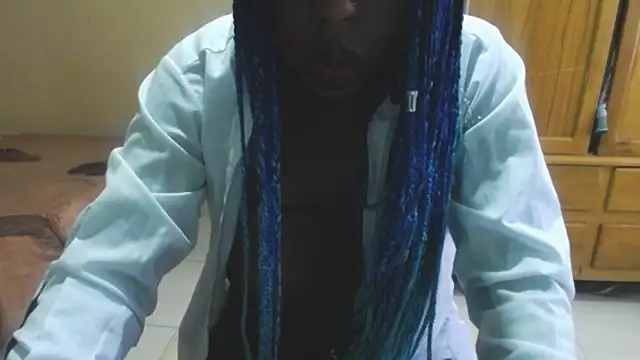  Zooee online show from 01-30-25, 01:31