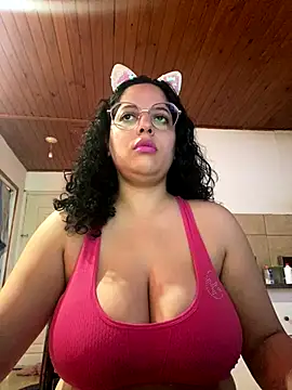 Snapshot of babyluna939 chatting on 11-05-25, 02:50 babyluna939 online show from 11-05-25, 02:50