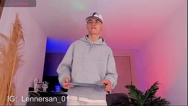 lennercollins online show from 02-10-25, 04:08