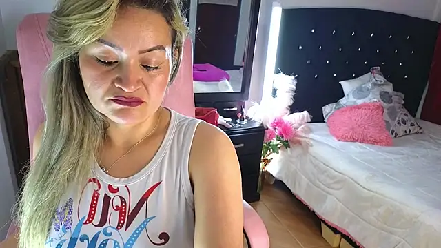 scarletteowens online show from 02-06-26, 07:28