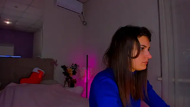 Laura Leee online show from 01-04-25, 06:30