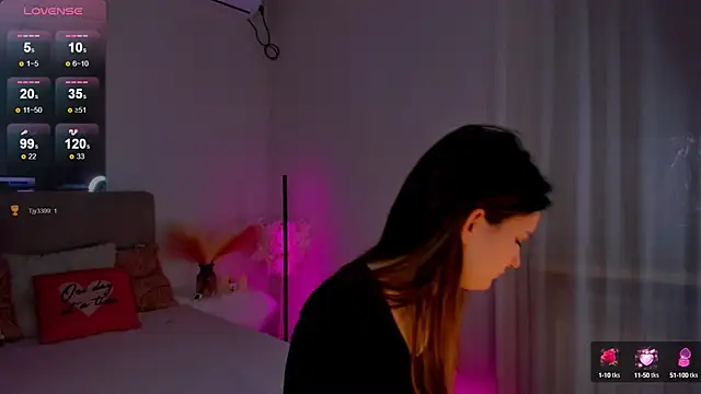 Laura Leee online show from 02-01-25, 09:43