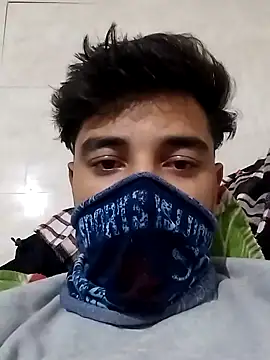 Snapshot of Lover_boy_69_ chatting on 12-30-24, 04:08 Lover boy 69  online show from 12-30-24, 04:08