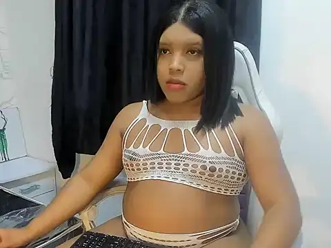 Snapshot of ShanayaKops chatting on 11-23-25, 02:11 ShanayaKops online show from 11-23-25, 02:11