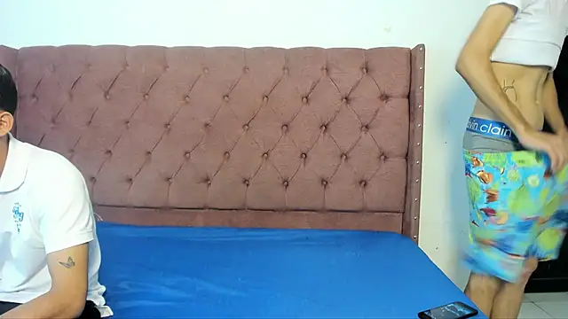 jony honey online show from 11-28-25, 01:03