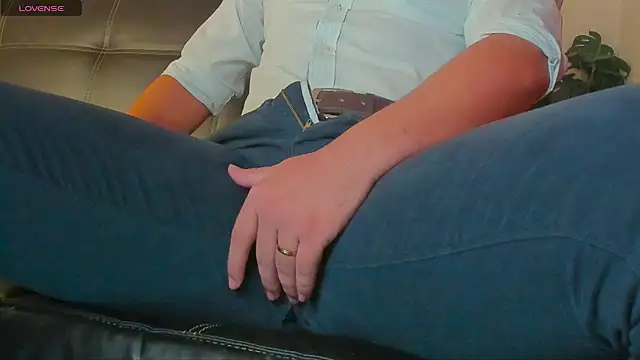 Snapshot of MrLonely02 chatting on 01-09-25, 12:46 MrLonely02 online show from 01-09-25, 12:46