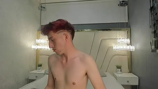 Un Slutty online show from 12-27-24, 09:43