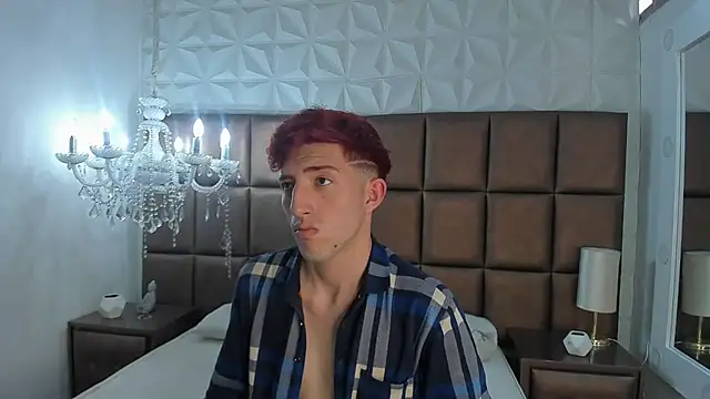 Un Slutty online show from 12-29-24, 08:04