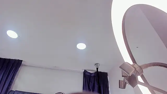Un Slutty online show from 01-17-25, 11:18