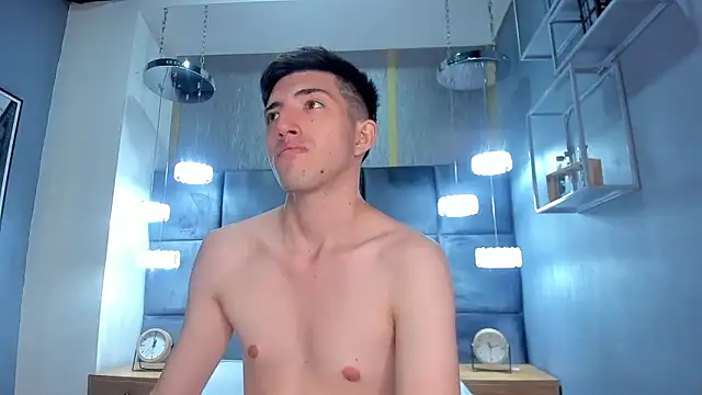 Un Slutty online show from 03-12-25, 06:22