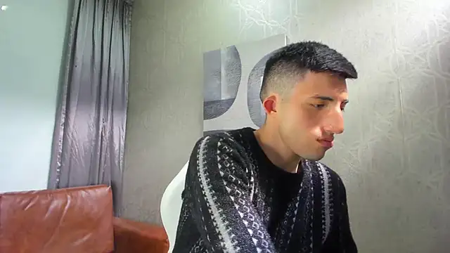 Un Slutty online show from 09-12-25, 07:14