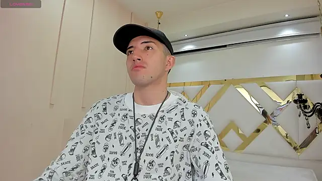Un Slutty online show from 09-15-25, 06:08