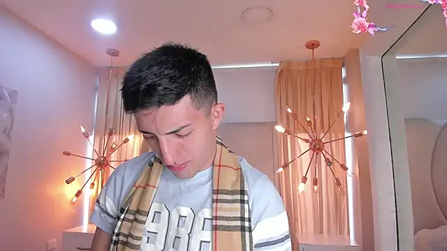 Un Slutty online show from 09-18-25, 07:27