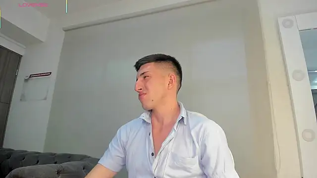 Un Slutty online show from 10-06-25, 07:11