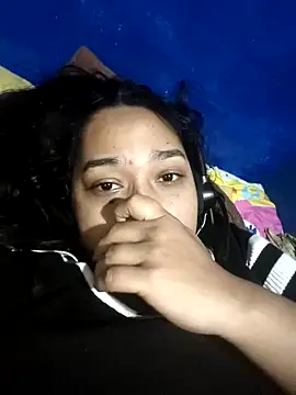 Snapshot of love_evelin chatting on 03-14-25, 03:25 love evelin online show from 03-14-25, 03:25