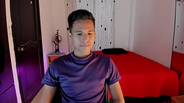 Snapshot of alessandro_wizard chatting on 02-15-25, 09:04 alessandro wizard online show from 02-15-25, 09:04