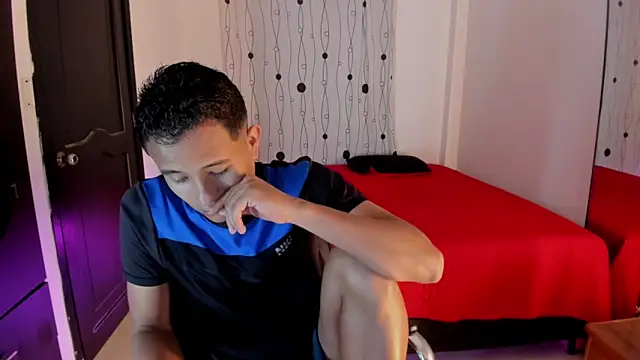 Snapshot of alessandro_wizard chatting on 02-17-25, 10:14 alessandro wizard online show from 02-17-25, 10:14