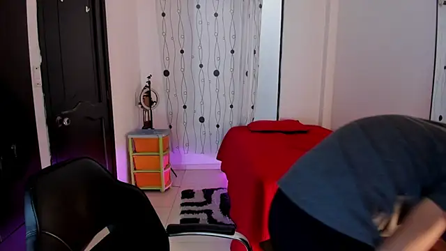 Snapshot of alessandro_wizard chatting on 02-27-25, 07:26 alessandro wizard online show from 02-27-25, 07:26