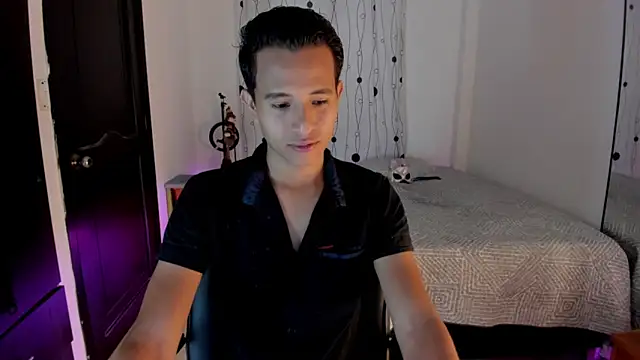 Snapshot of alessandro_wizard chatting on 03-19-25, 01:18 alessandro wizard online show from 03-19-25, 01:18