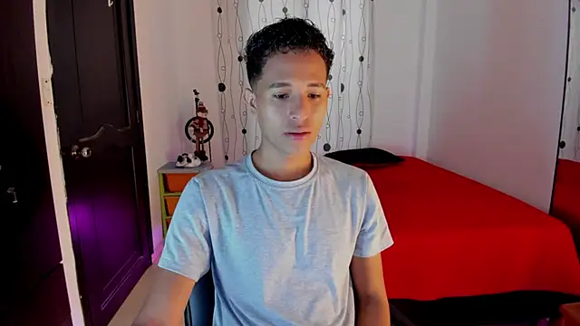 Snapshot of alessandro_wizard chatting on 03-22-25, 02:03 alessandro wizard online show from 03-22-25, 02:03