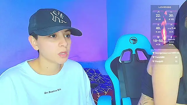 Snapshot of aron_wi chatting on 12-24-24, 03:27 aron wi online show from 12-24-24, 03:27