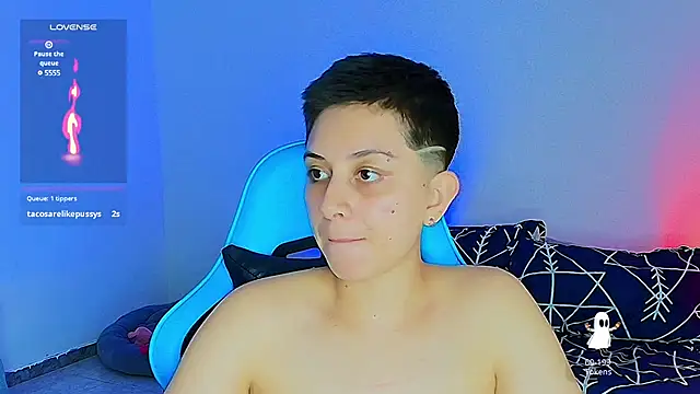 Snapshot of aron_wi chatting on 02-04-25, 11:49 aron wi online show from 02-04-25, 11:49