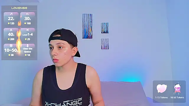 Snapshot of aron_wi chatting on 03-19-25, 03:09 aron wi online show from 03-19-25, 03:09