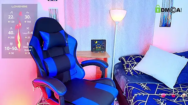 Snapshot of aron_wi chatting on 11-04-25, 10:36 aron wi online show from 11-04-25, 10:36