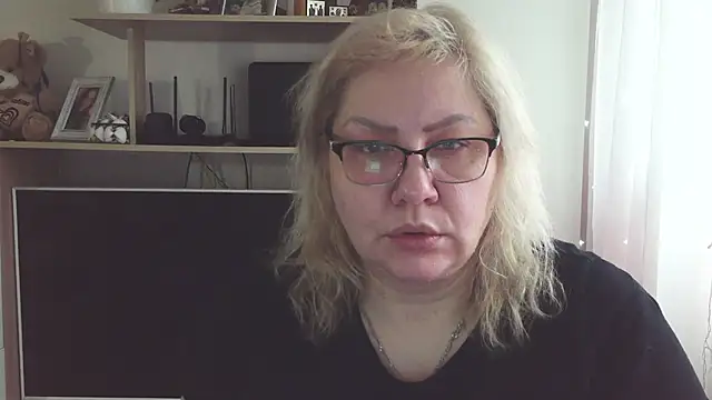 AngelinaGlam online show from 01-10-25, 10:17