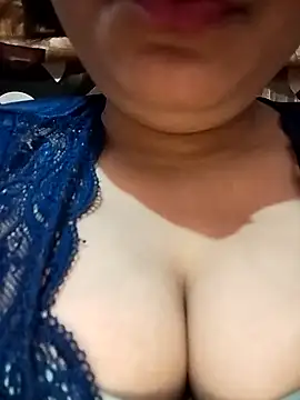 Snapshot of Sonukumari75 chatting on 09-12-25, 06:08 Sonukumari75 online show from 09-12-25, 06:08