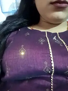 Snapshot of Sonukumari75 chatting on 09-21-25, 04:36 Sonukumari75 online show from 09-21-25, 04:36