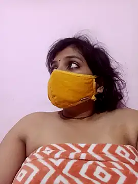 Snapshot of Sonukumari75 chatting on 10-18-25, 05:57 Sonukumari75 online show from 10-18-25, 05:57