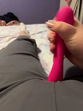 Snapshot of wet_Noodles chatting on 03-04-26, 03:34 wet Noodles online show from 03-04-26, 03:34