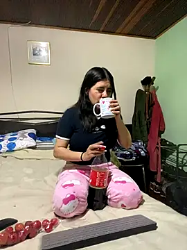 emiliaharper408 online show from 12-03-24, 05:42