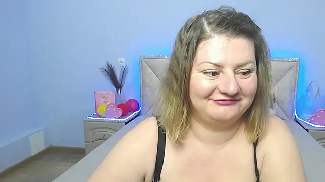 ZannaDreil online show from 02-01-25, 04:35