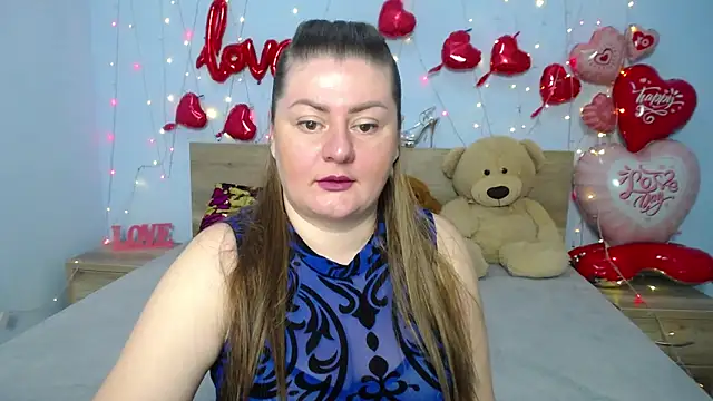 ZannaDreil online show from 02-05-25, 07:10