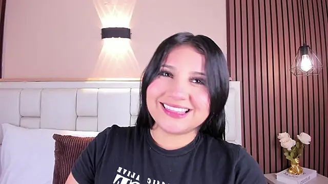 AvyMilton online show from 04-06-26, 11:33